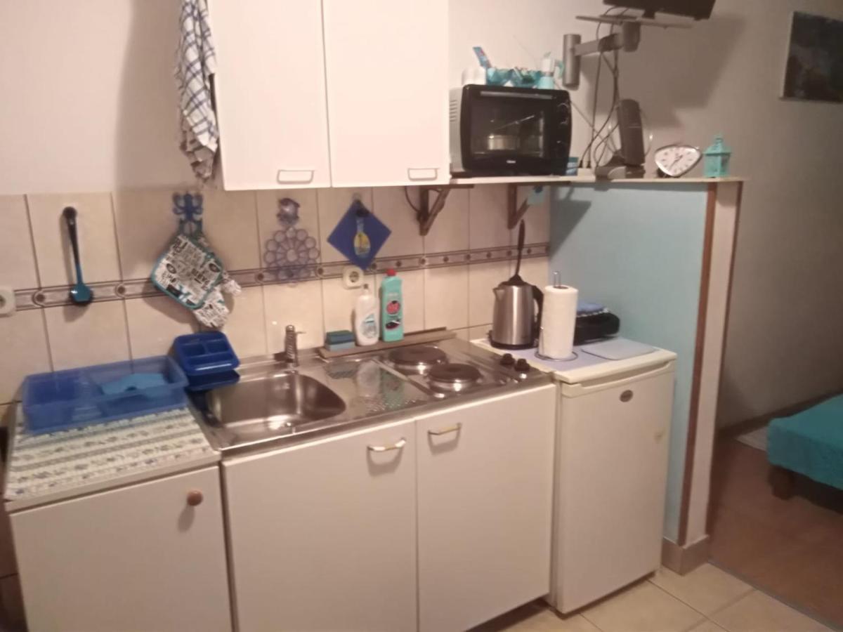 Apartmani Kunjasic Тръстеник Екстериор снимка