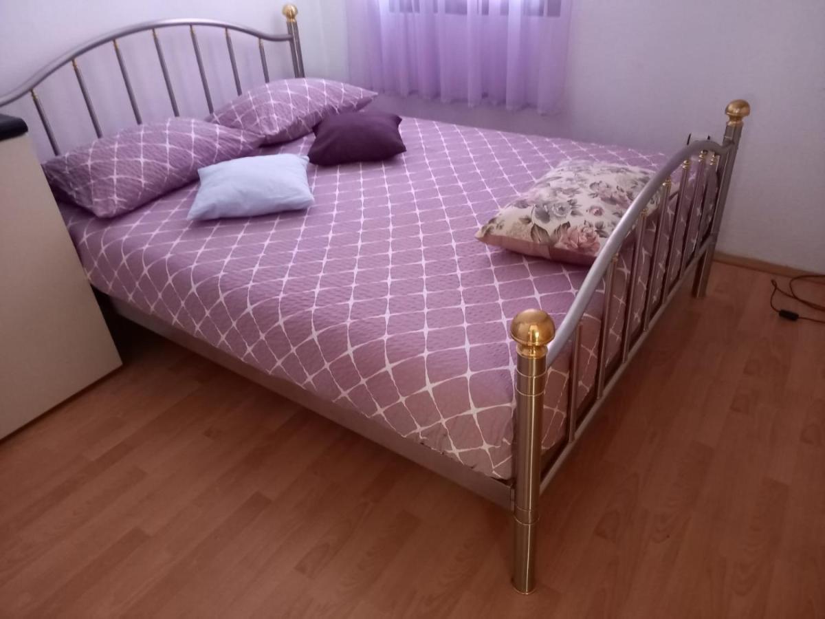 Apartmani Kunjasic Тръстеник Екстериор снимка