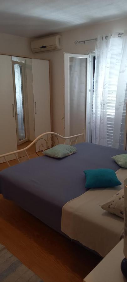 Apartmani Kunjasic Тръстеник Екстериор снимка