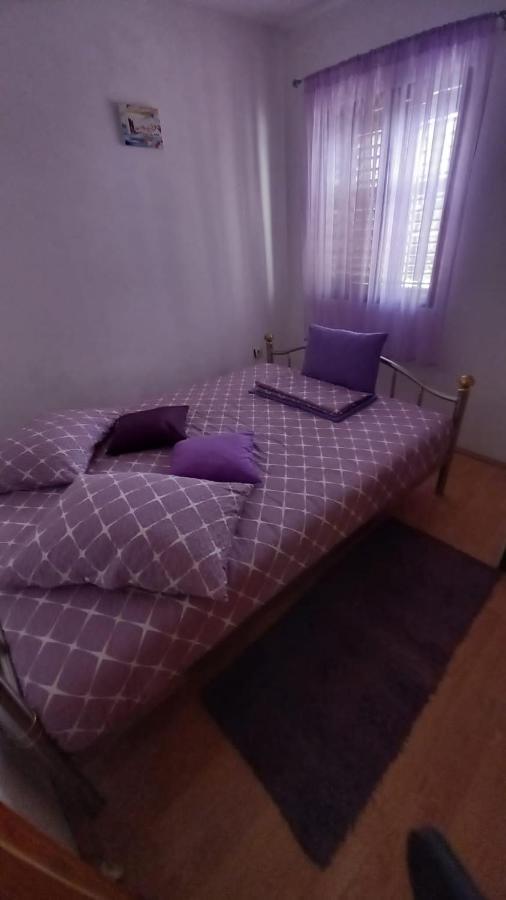 Apartmani Kunjasic Тръстеник Екстериор снимка